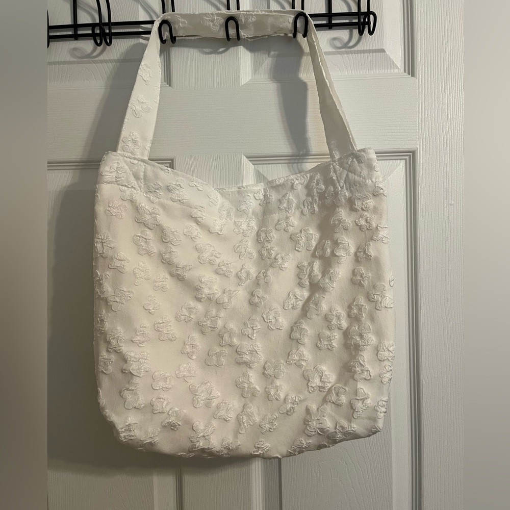 Bridal White Floral Embroidered Tote Bag